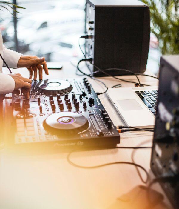 Gestão e Equipamento para Eventos